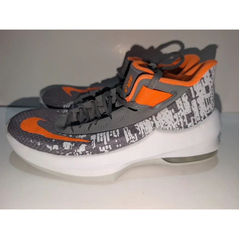Nike Air Max Infuriate Youth Size 4Y Athletic Shoes Grey Orange AH3426-004